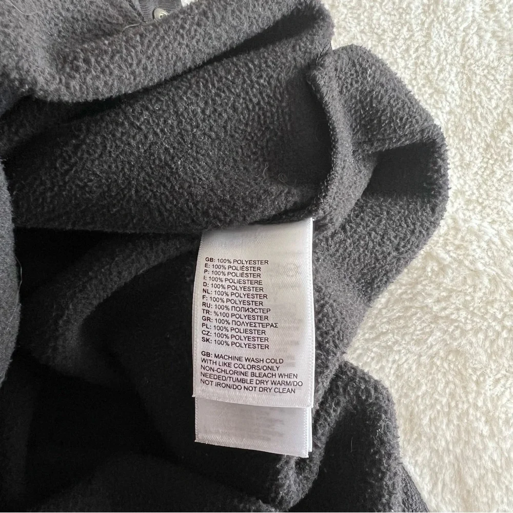 The North Face Pullover 🖤 - Picture 12 of 12